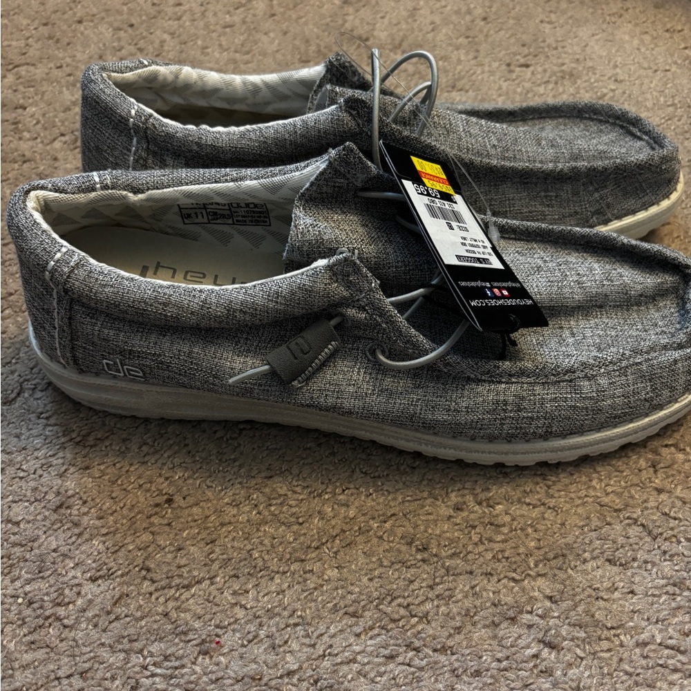 Hey Dude Men's Textured Gray Loafers